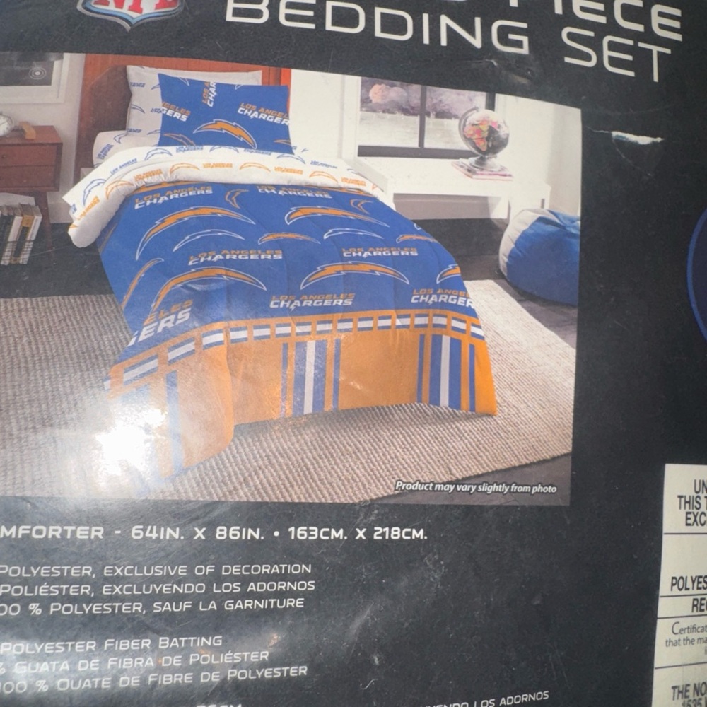 Northwest NFL Los Angeles Chargers Rotary Twin Bed in Bag Set